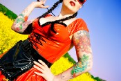 fetisch-heidi-french_maid_outdoor_servic_-6