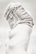 The grey shirt (8)